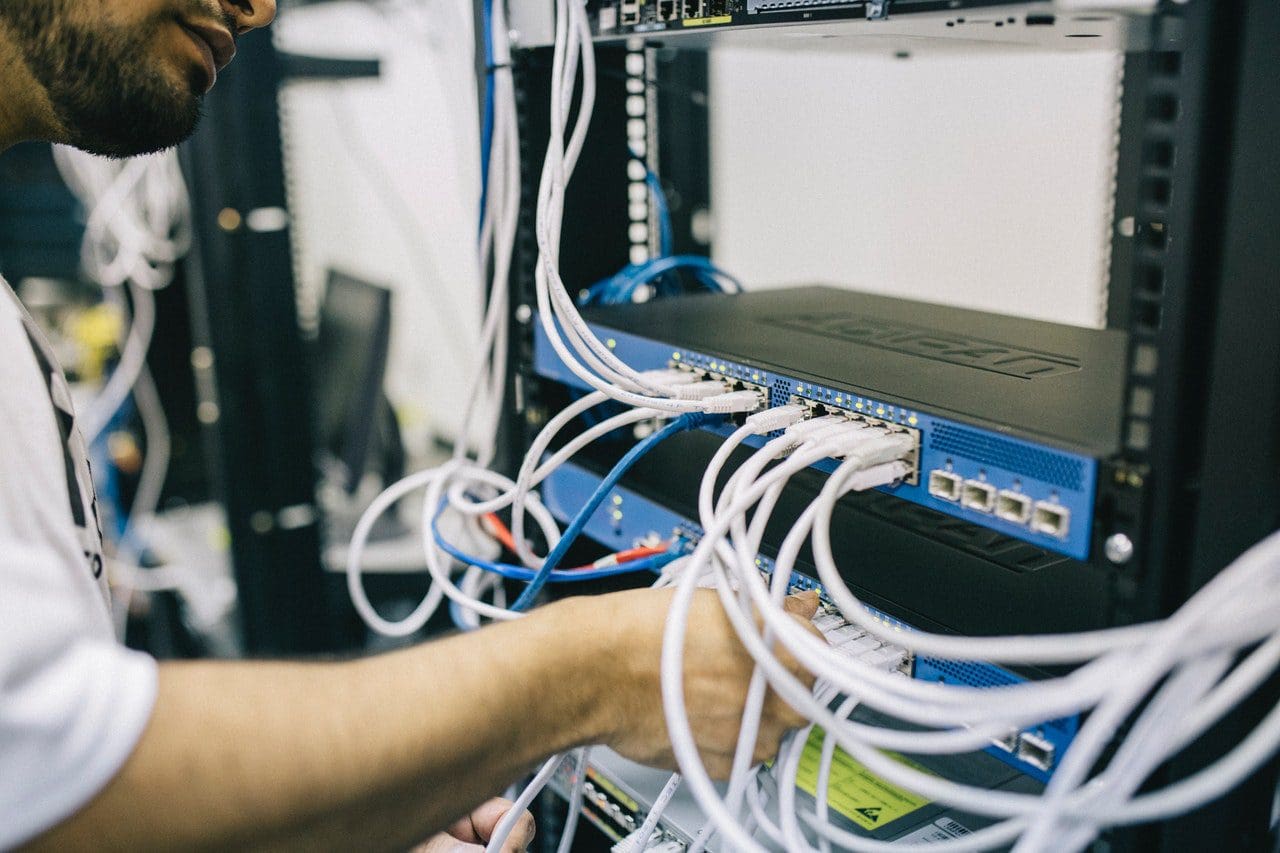 PPP’s: Por que Optar por Provedores de Internet Menores?